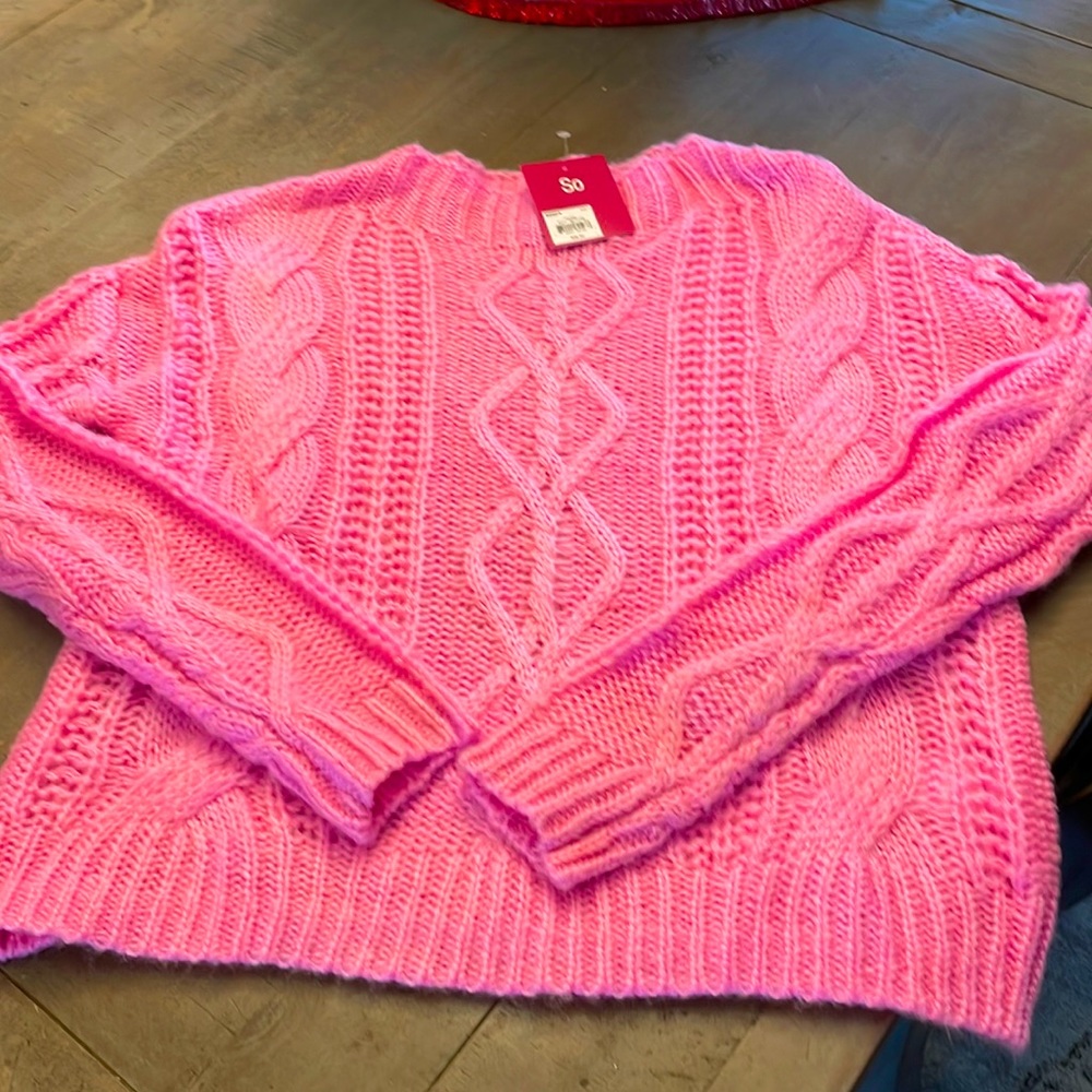 SO bubblegum pink sweater new with tags